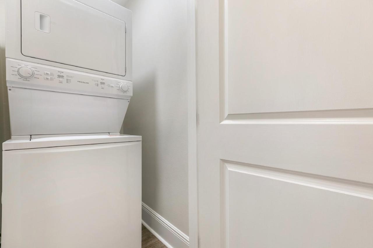 הוילה ניו אורלינס St Charles Ave Living Near Hot Spots And Restaurants מראה חיצוני תמונה
